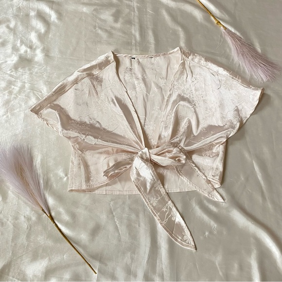 SHEIN Tops - Shein Satin Crop Floral Print Tie Front T-Shirt Top Pale Pink